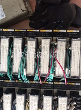 拆机欧姆龙PLC两套，ID212，OC225，CPU42，P(议价)