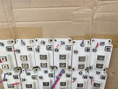 英飞凌 BSM400GA120DN2S-E3256 原装拆机(议价)