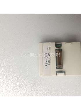 三菱FX1N-5DM LOT-124 功能正常，成色如（议价）