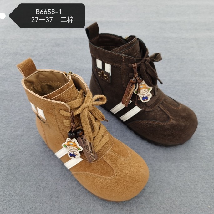 女童靴子儿童马丁短靴2025冬季加绒二棉小女孩中筒时尚潮童韩版靴