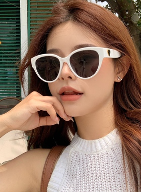 显白复古爱心墨镜y2K辣妹风