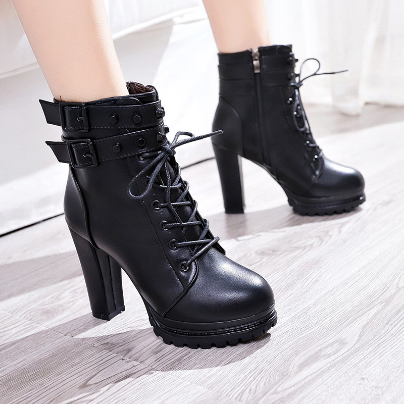 秋冬铆钉粗跟高女靴防水台马丁靴潮欧美超高跟短筒女鞋圆头短靴女在类目 女鞋, 靴子中 - 来自Buy2taobao.com提供专业的淘宝代购服务