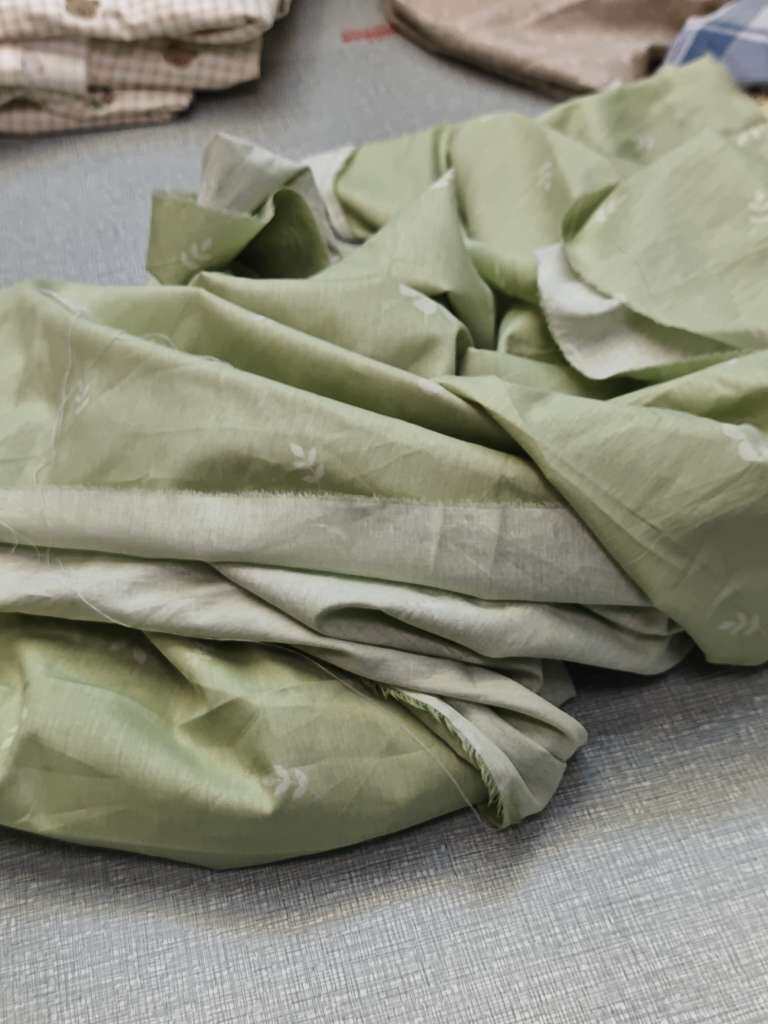 直播编号114加工1.3锁边