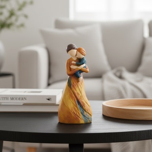 北欧风格人物雕塑摆件客厅装饰手绘树脂工艺品节日礼物