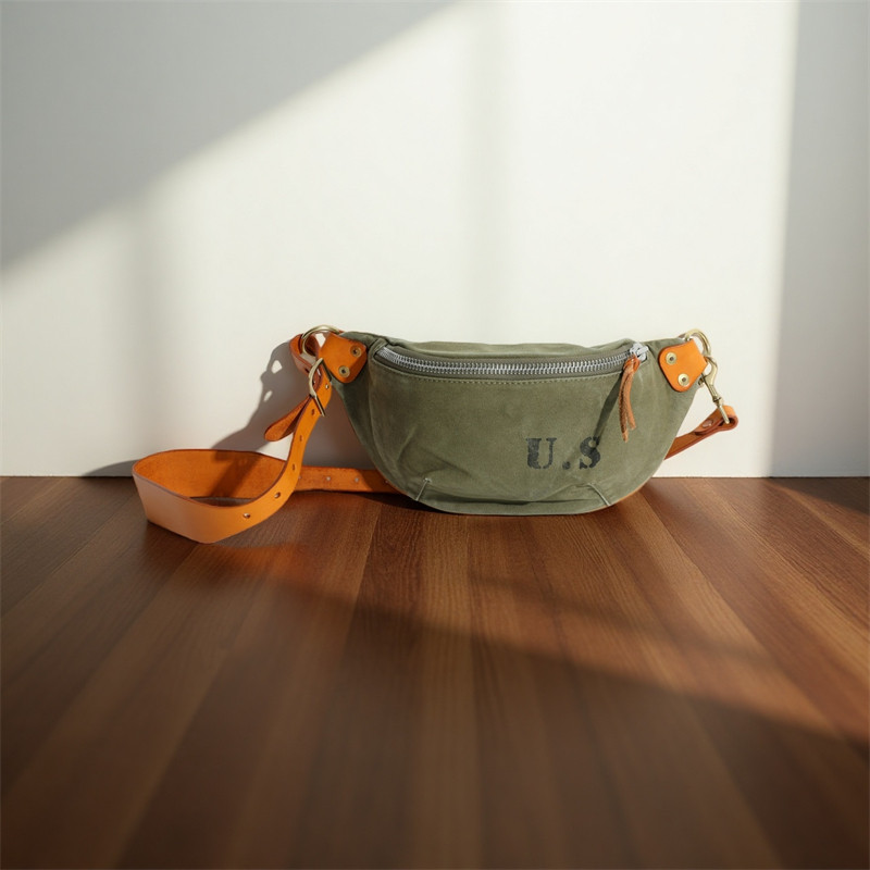 美式复古水洗帆布拼接牛皮大容量斜挎单肩包拉链胸包骑行休闲男包,箱包皮具/热销女包/男包,胸包,淘宝优惠券,粉丝福利购,淘宝优惠卷