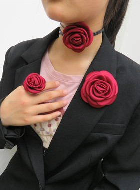高级感魅力红玫瑰胸针戒指