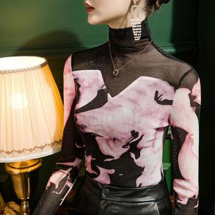 高领亮丝打底衫女长袖拼接印花网纱t恤纱线闪闪亮亮的上衣女秋装