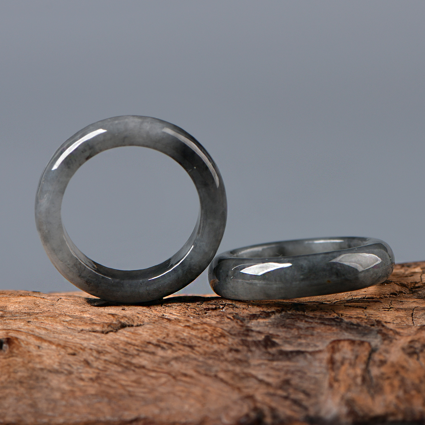 天然A货翡翠乌鸡翡跑环吊坠