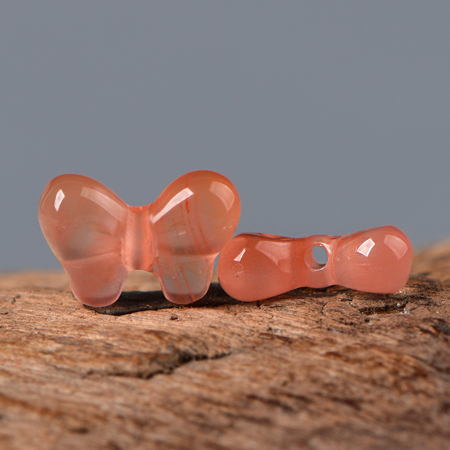 天然南红玛瑙雕刻蝴蝶DIY配件