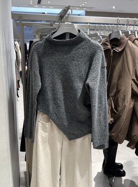 UR国内2025冬季女迪木尔风设计感不规则褶皱针织衫UWU950064