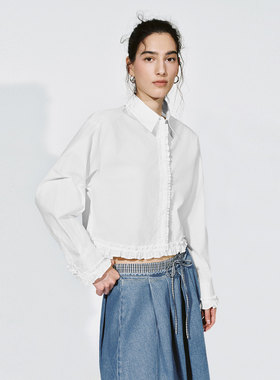 UR国内2026春季女装都市木耳边棉质短款开襟衬衫UYU260003