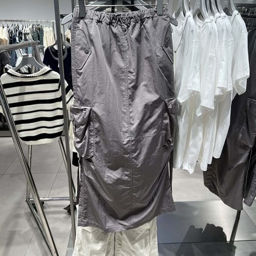 UR国内代购2024夏季女潮流休闲户外工装风立体口袋半裙UWV540051