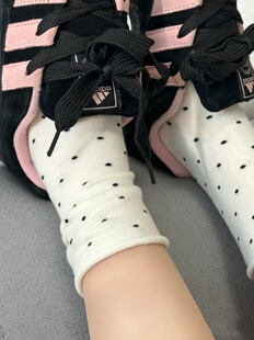 东大门灰色波点袜子女春秋款 圆点棉质透气中筒袜 卷边网红日系个性