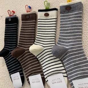 2025冬季 加厚羊绒女袜子网红撞色条纹egg纽扣坑条羊毛中筒袜 新款