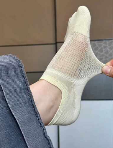 纯色网眼透气隐形船袜女
