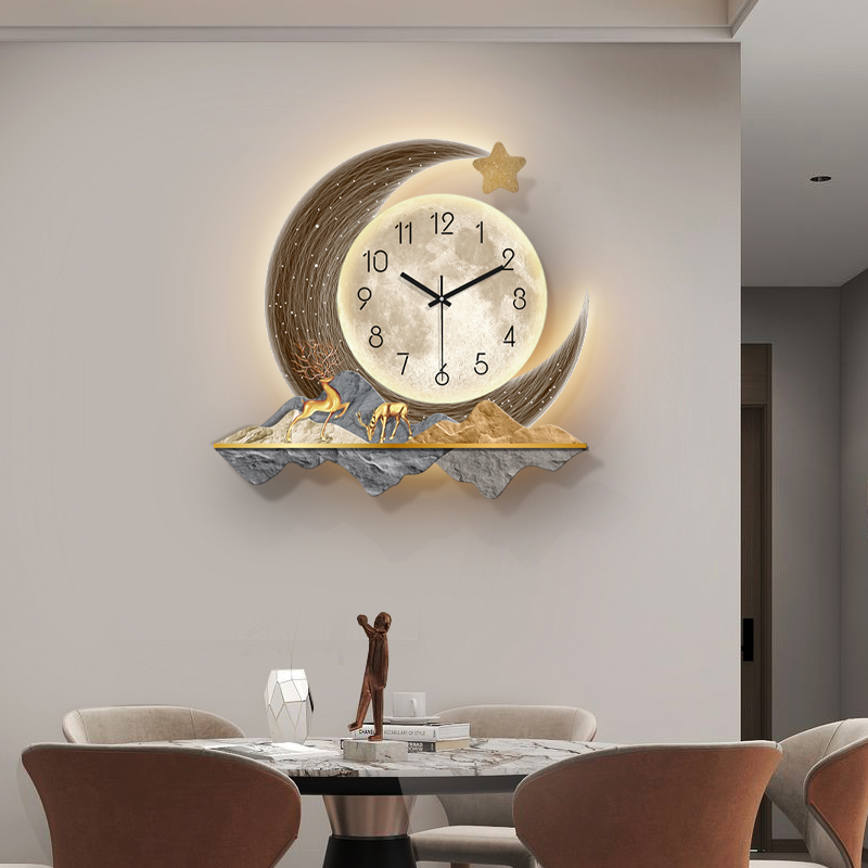 钟表客厅挂钟2023新款创意餐厅装饰挂墙现代简约大气时钟网红家用