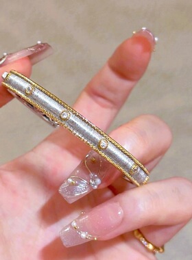 真金电镀锆石双拼色开口手镯时尚