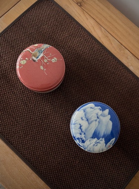 见欢集 釉下五彩青花雪景山水花鸟印泥盒 文房用品