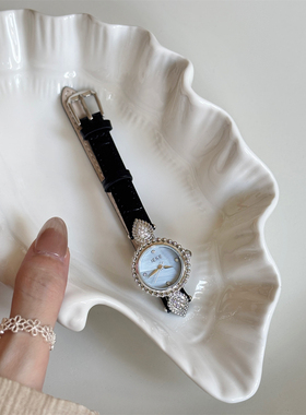 IEKE 《蓝》水滴形手表女高级气质简约时尚百搭学生女款石英表