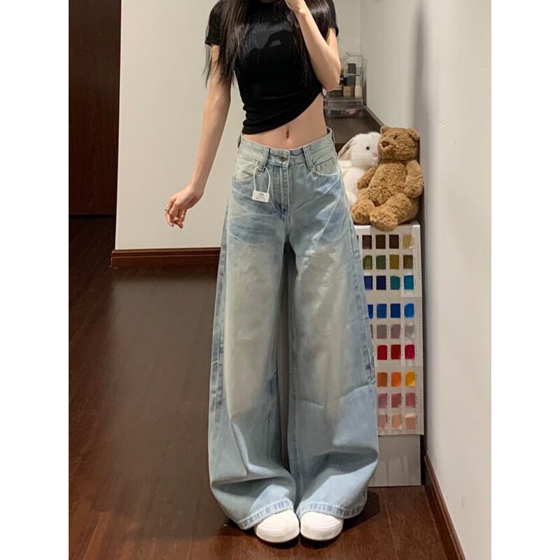 浅蓝色水洗猫须阔腿牛仔裤女2026春夏季新款宽松显瘦直筒拖地裤子