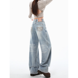 美式复古阔腿弯刀牛仔裤女秋季新款高腰浅色刺绣褶皱宽松直筒裤子
