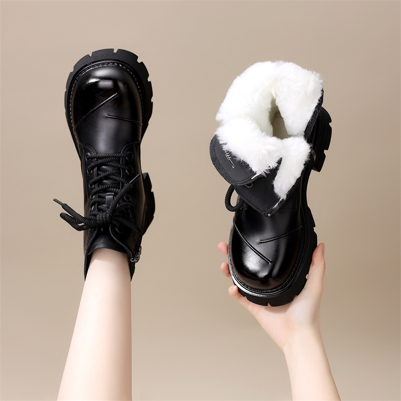 2025年秋冬新款防滑显脚小马丁靴