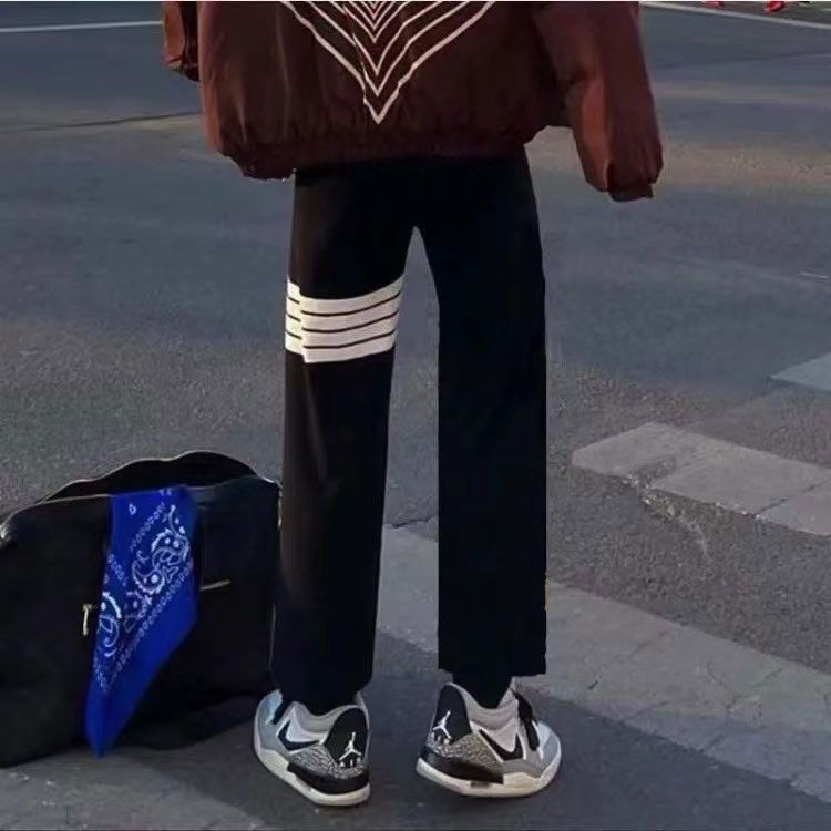 男四杠九分直筒运动卫裤垂感