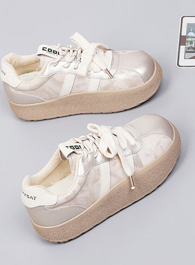 大码女鞋41-43胖mm鞋宽胖脚休闲棉鞋2025冬新款保暖大号加绒板鞋