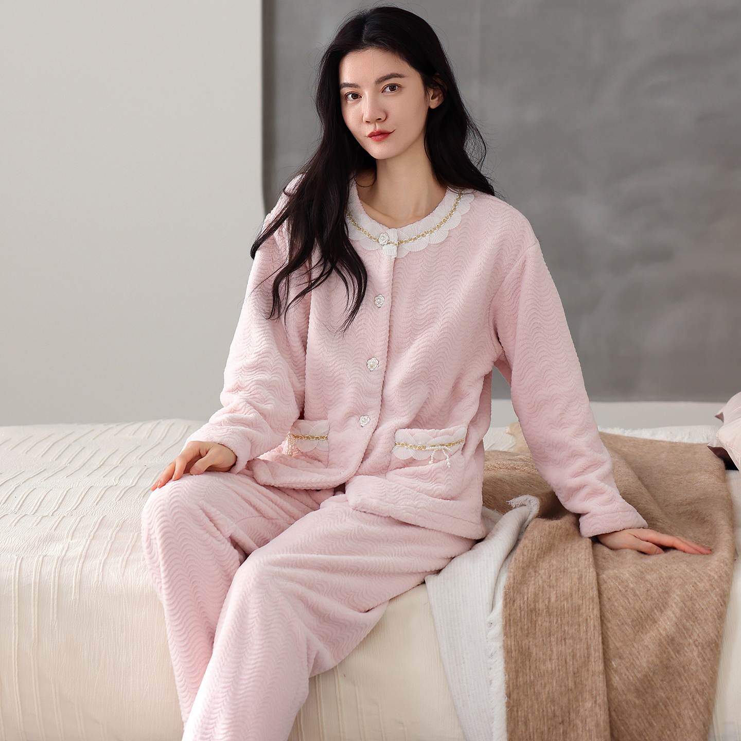 抗静电睡衣女冬季珊瑚绒加厚加绒