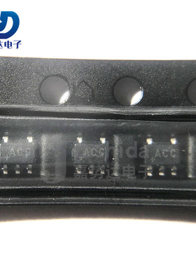 MAX9140EXK+T MAX9140EXK 丝印：ACC 模拟比较器 SC-70-5 全新