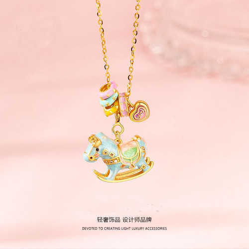 小众设计925银摇摇欢乐木马马卡龙色珐琅项链爆款童趣浪漫吊坠