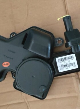 适用阿尔法罗密欧 GIULIETTA 1.4T废气阀油水分离器