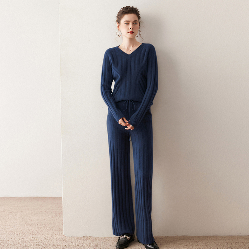 【山羊绒】美~巨提气质加厚V领羊绒衫女套装羊绒套装