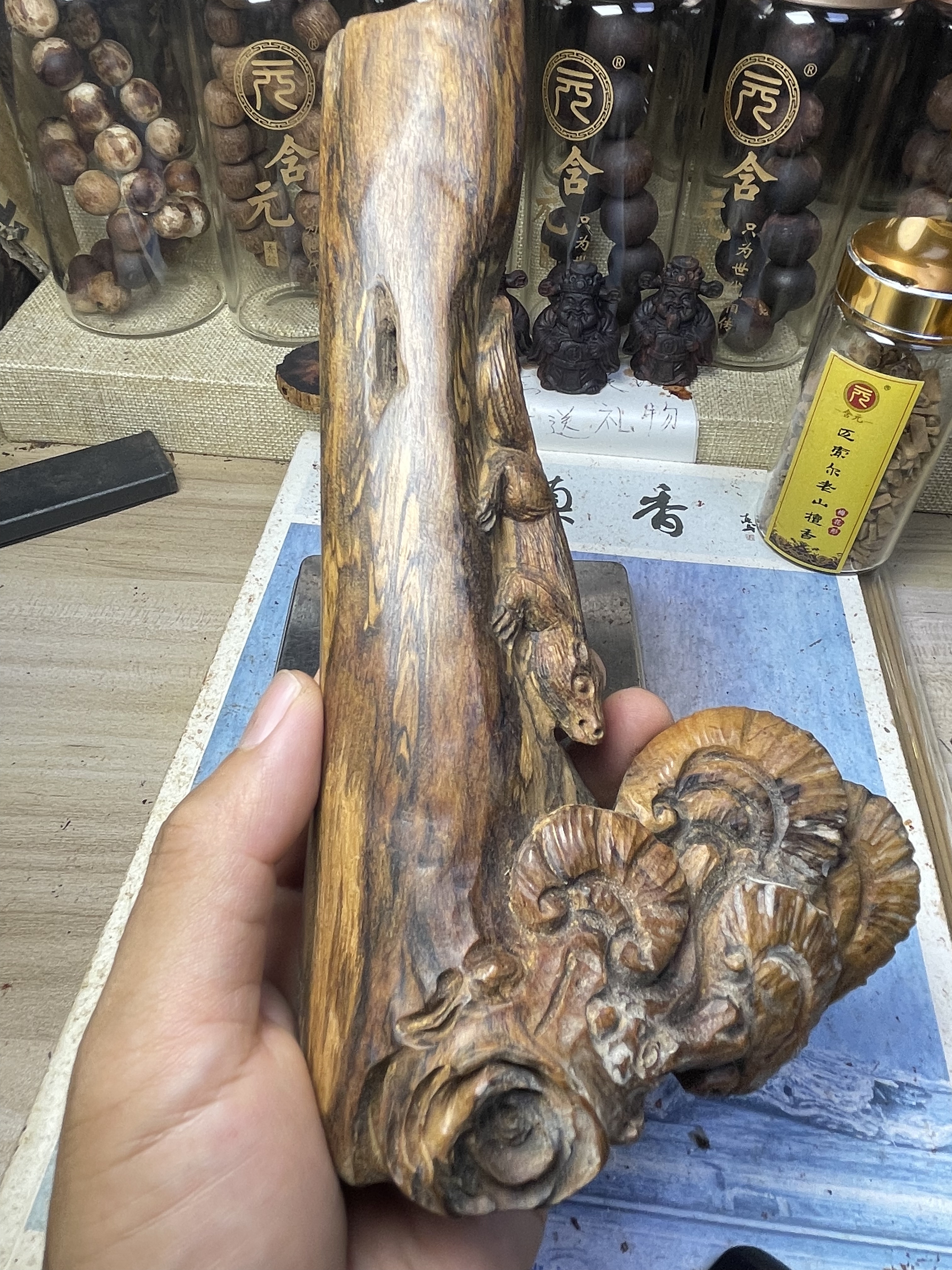 贡木沉香木雕刻摆件手把件贡香木龙鳞玉化星暗夜星空原木料小料