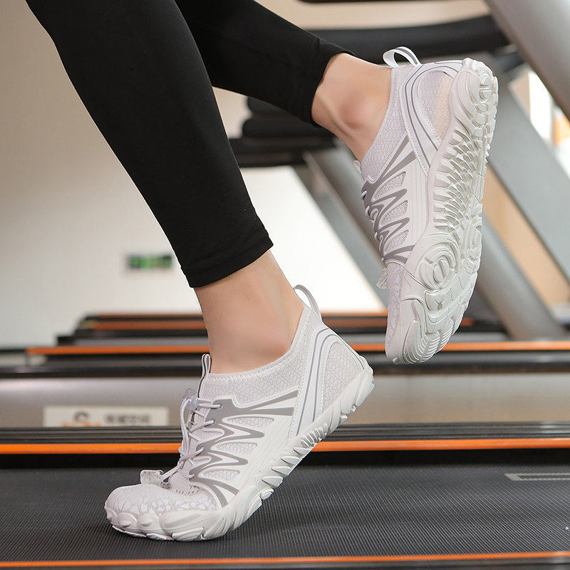 室内健身鞋男女静音软底跳操跳绳鞋防滑减震跑步机专用深蹲硬拉鞋