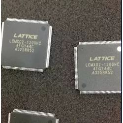LCMX02-1200HC-4TG144C   QFP