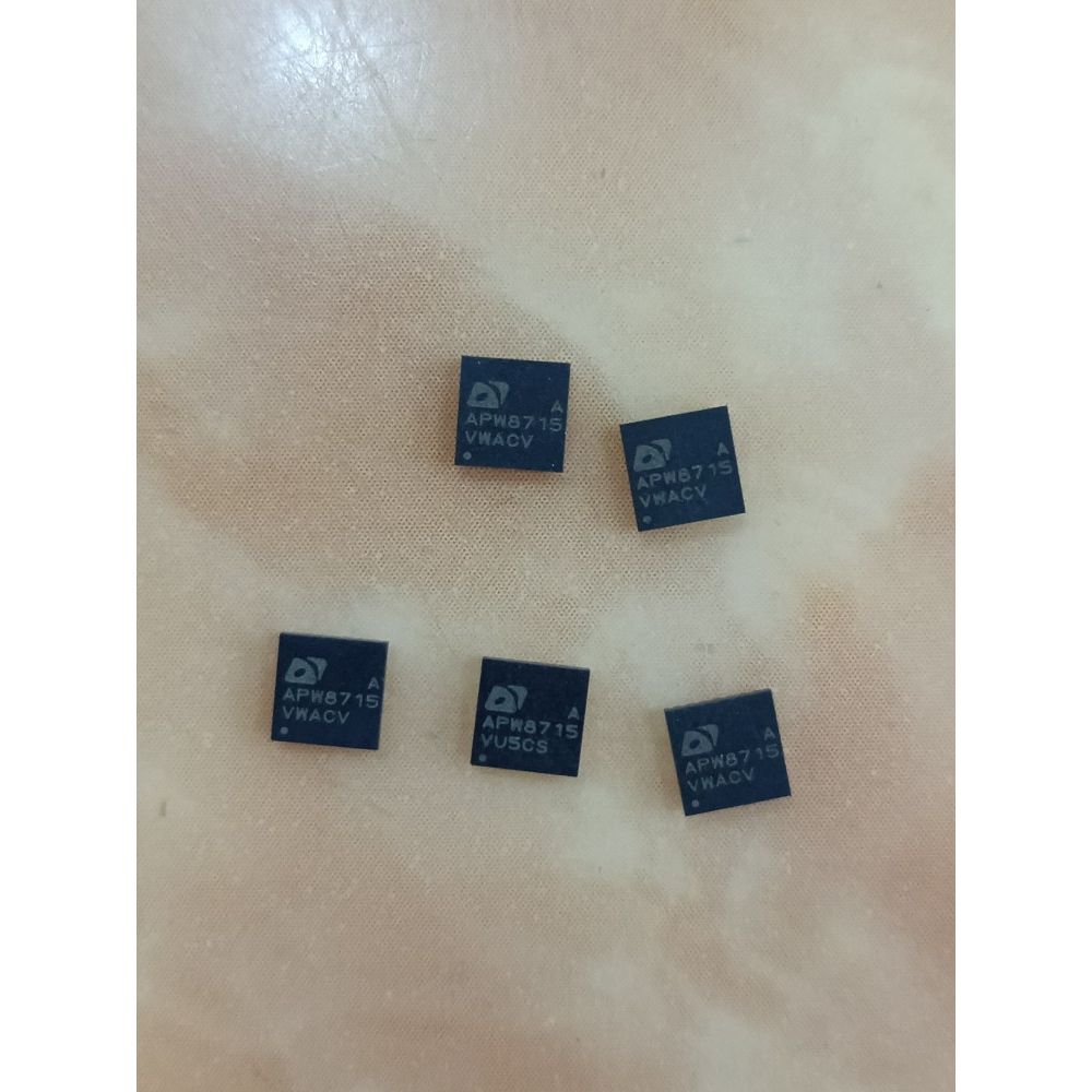 全新原装 APW8715AQBI-TRG APW8715 封装QFN 芯片 APW8715A 正品