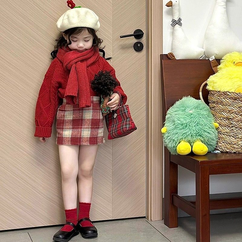 秋冬季女童套装半身裙圣诞新年中大童红格子半裙红色套头复古毛衣