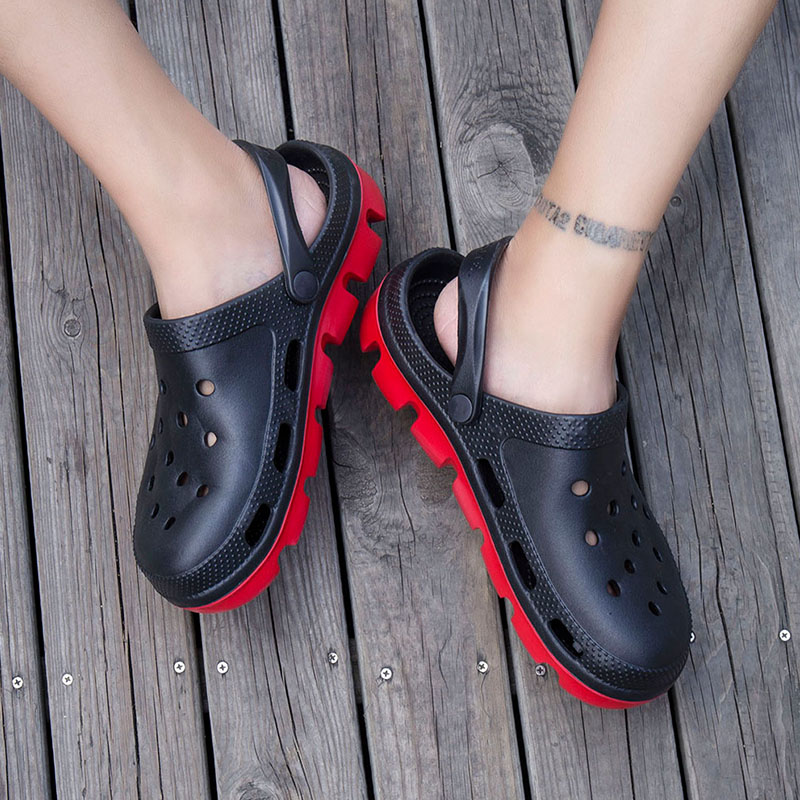 超大码加肥休闲风厚底洞洞凉鞋