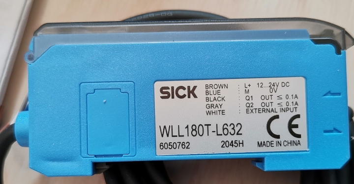 德国SICK西克光纤放大器全新WLL180T-L632带光纤管一套。产品齐全