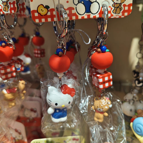 【MINISO】名创优品三丽鸥家族对装系列挂件-凯蒂猫卡通可爱红色