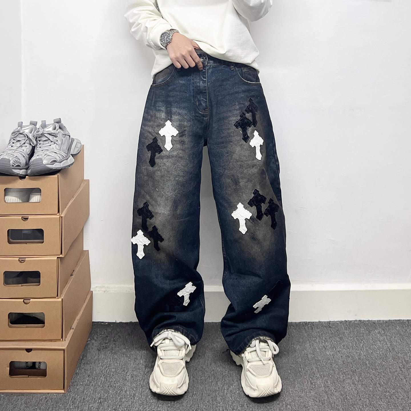 复古水洗做旧色阔腿牛仔裤男宽松直筒长裤痞帅十字架贴皮潮牌裤子,男装,牛仔裤,淘宝优惠券,粉丝福利购,淘宝优惠卷