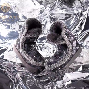 小众松弛感高级灰亮片款爱斯基摩中筒24CM羊皮毛一体平底雪地靴女