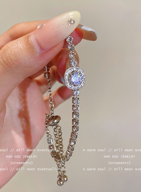 百搭高级感锆石方形可调节手链