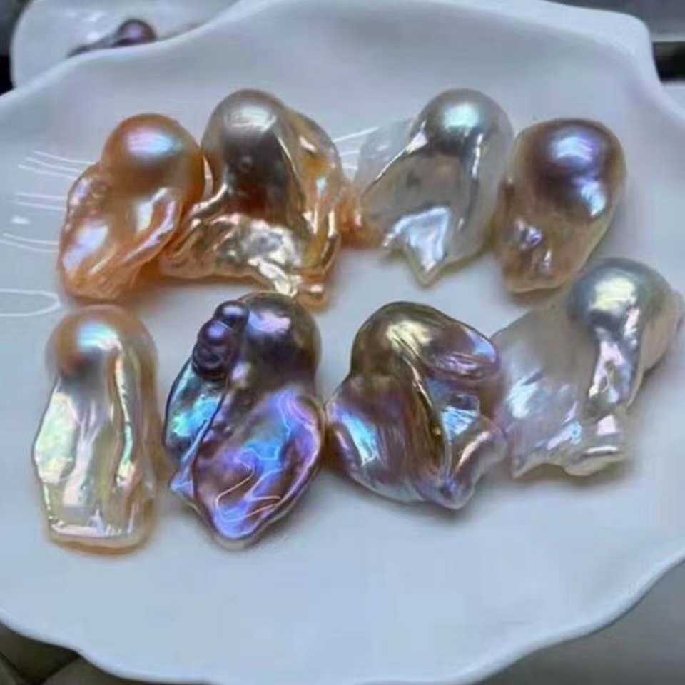 现场直播开蚌天然淡水镜面珍珠异形巴洛克紫色牛油果可diy