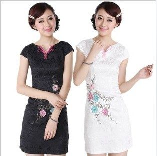 无领时尚少女短款旗袍连衣裙夏季修身复古改良式日常学生旗袍白色