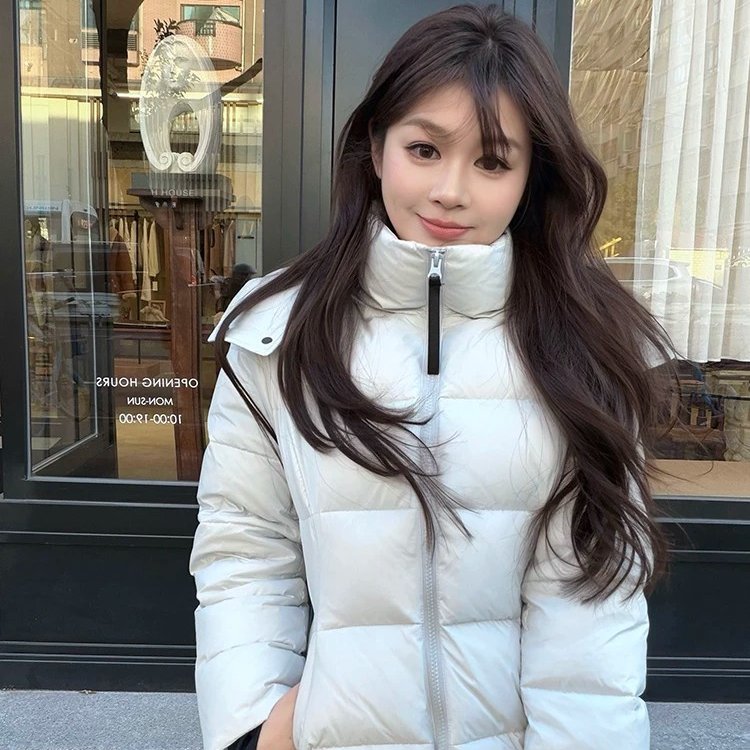 2026新款超好看轻薄排骨修身羽绒棉服女连帽短款保暖情侣冬外套女