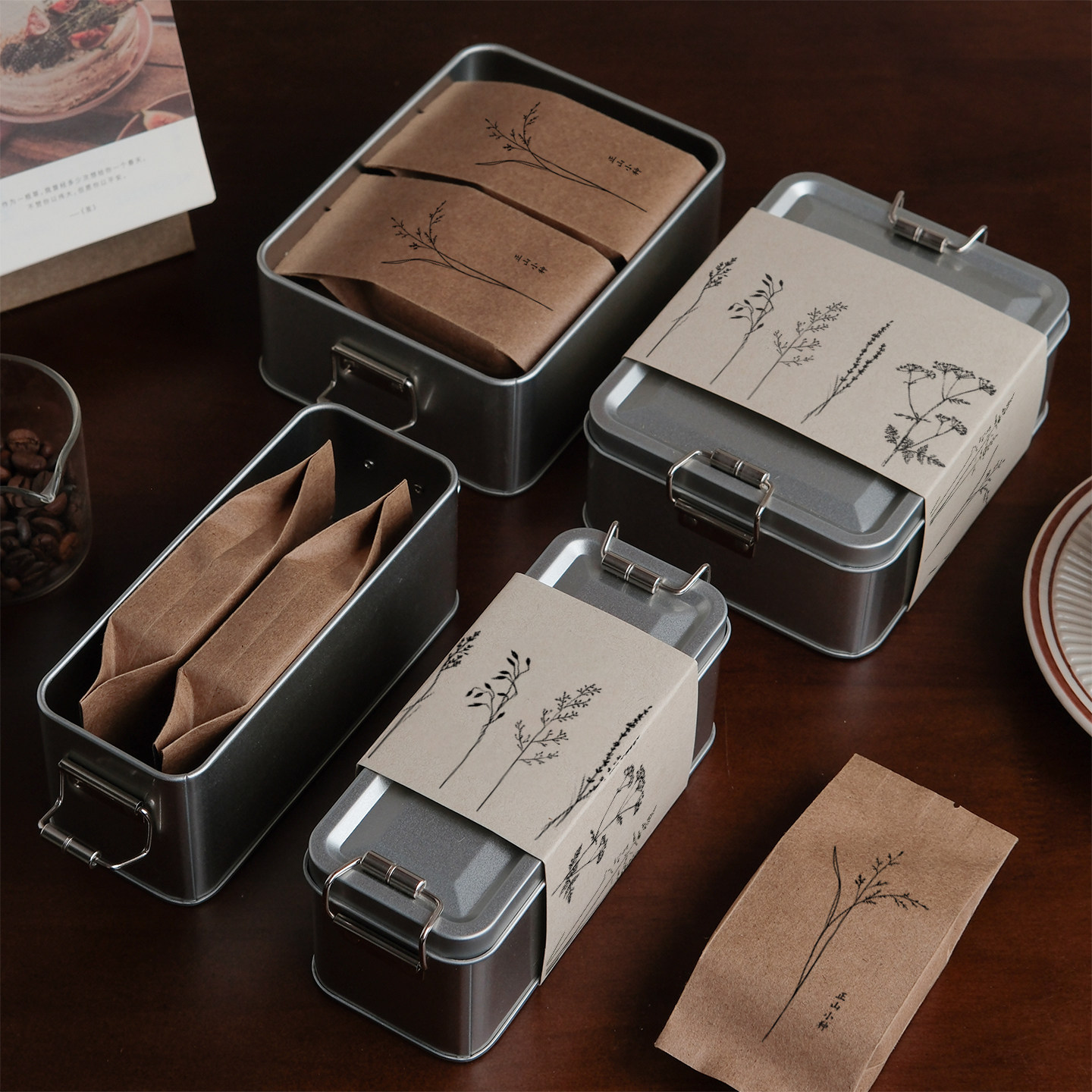 复古搭扣怀旧马口铁盒咖啡礼盒茶叶包装空盒伴手礼高档礼品盒定制