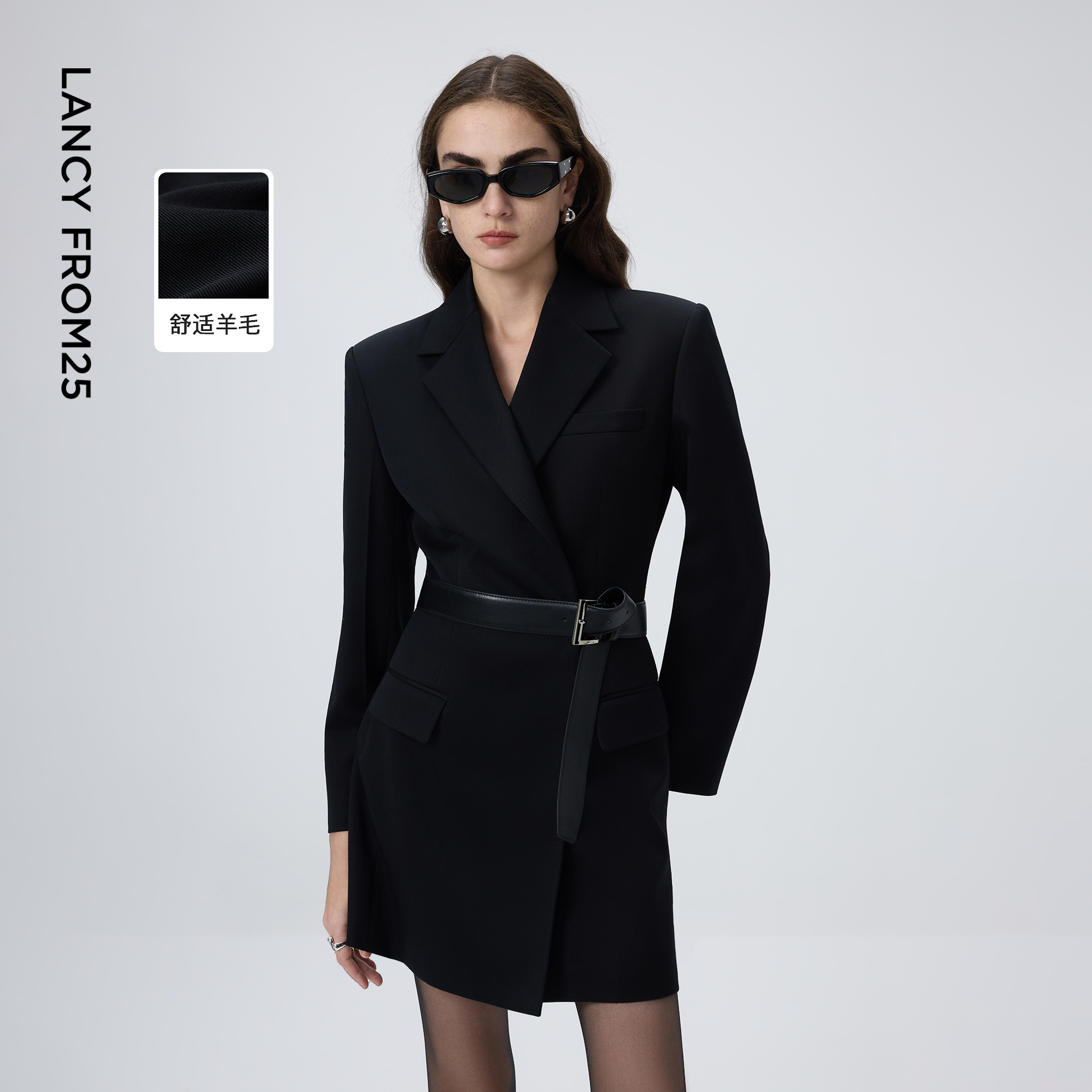 气质通勤 干练优雅 匠心剪裁