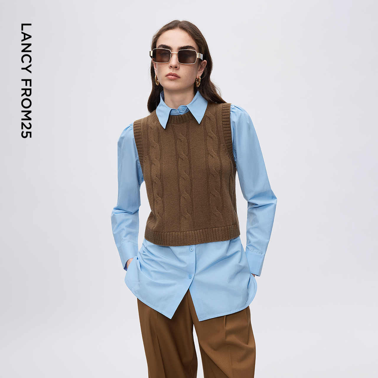 羊毛绞花 衬衫领型 假两件设计